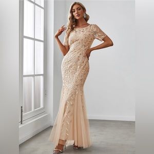 RESERVED FOR CHRISTINA! Women's Elegant Short Sleeve Gold Sequin Mermaid Dress